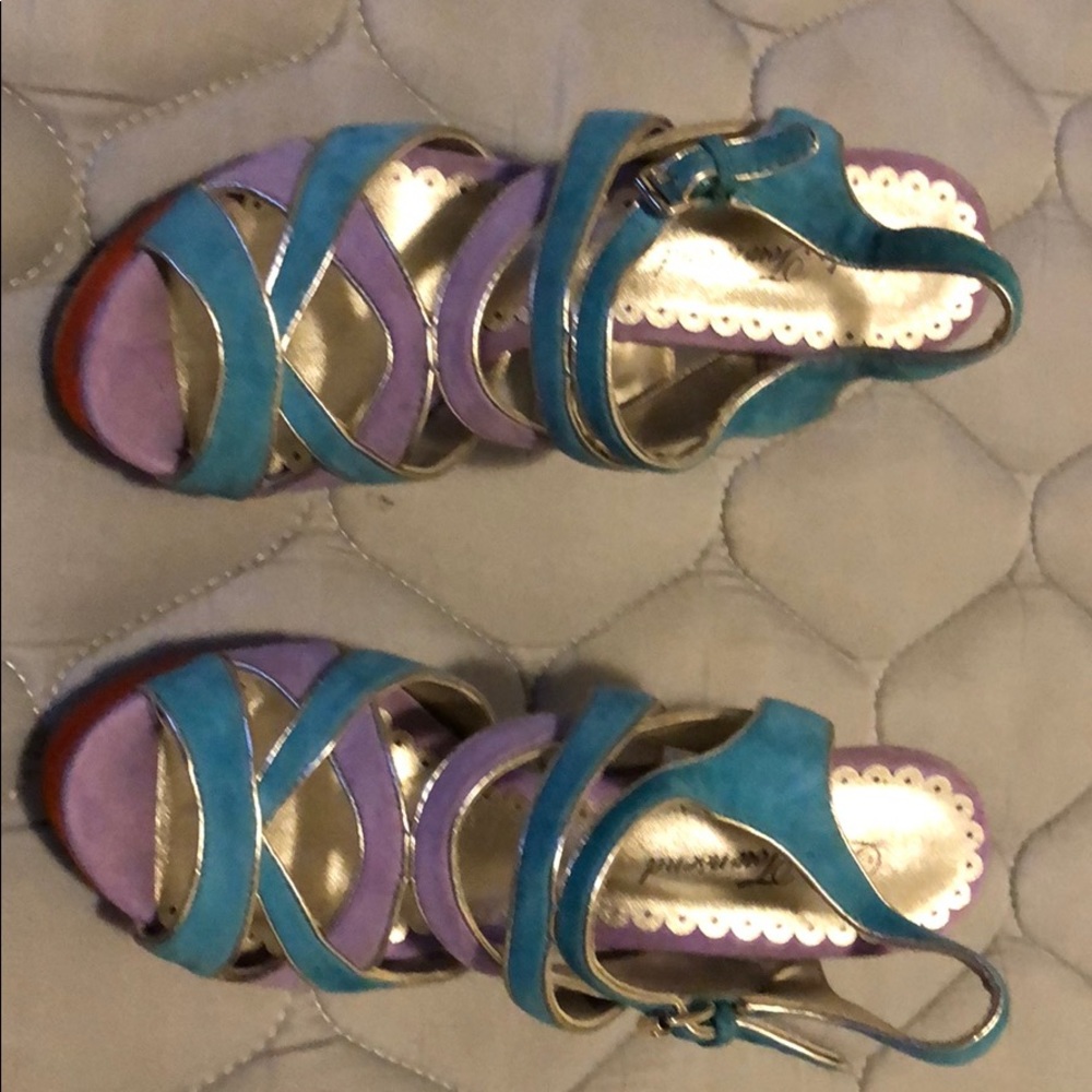 Multi color heels